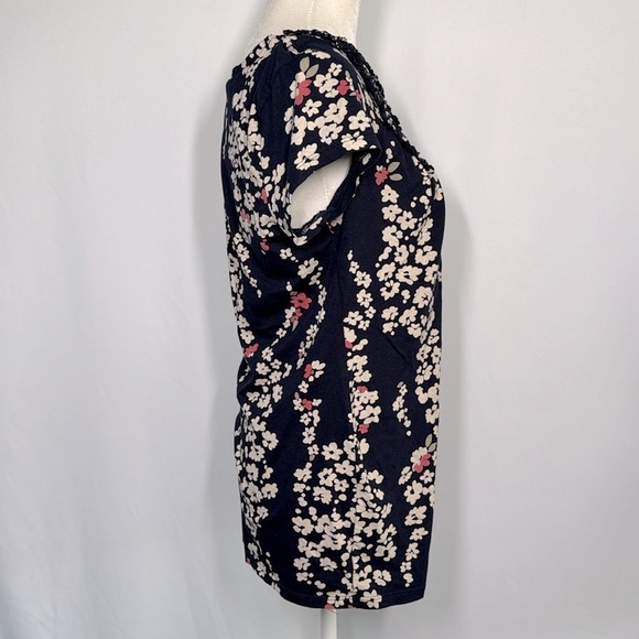 ❤️3/$30 Motherhood Maternity Floral Top - Picture 4 of 8